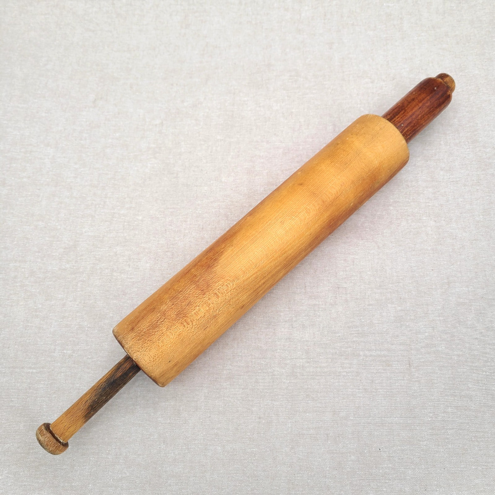 Primitive Antique Wooden Rolling Pin Maple? Nice Patina Rustic Farmhouse 19 Inch